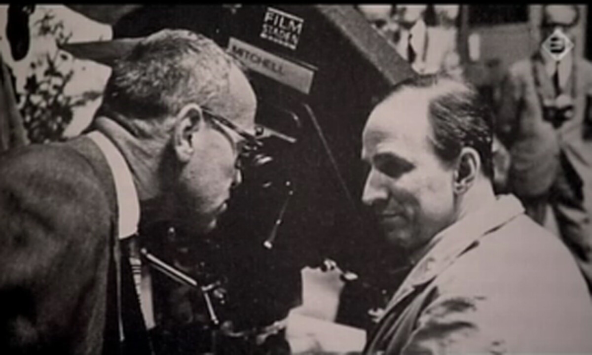 Fons Rademakers over de invloed van de regisseur op Dorp aan de rivier (alleen in Real Player Fons Rademakers over de invloed van de regisseur op Dorp aan de rivier (alleen in Real Player